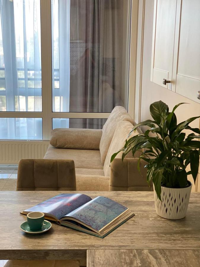 Luxury Apartment Near Metro Station Osokorky Kiev Ngoại thất bức ảnh