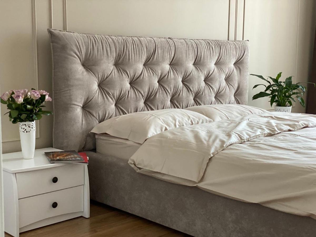 Luxury Apartment Near Metro Station Osokorky Kiev Ngoại thất bức ảnh
