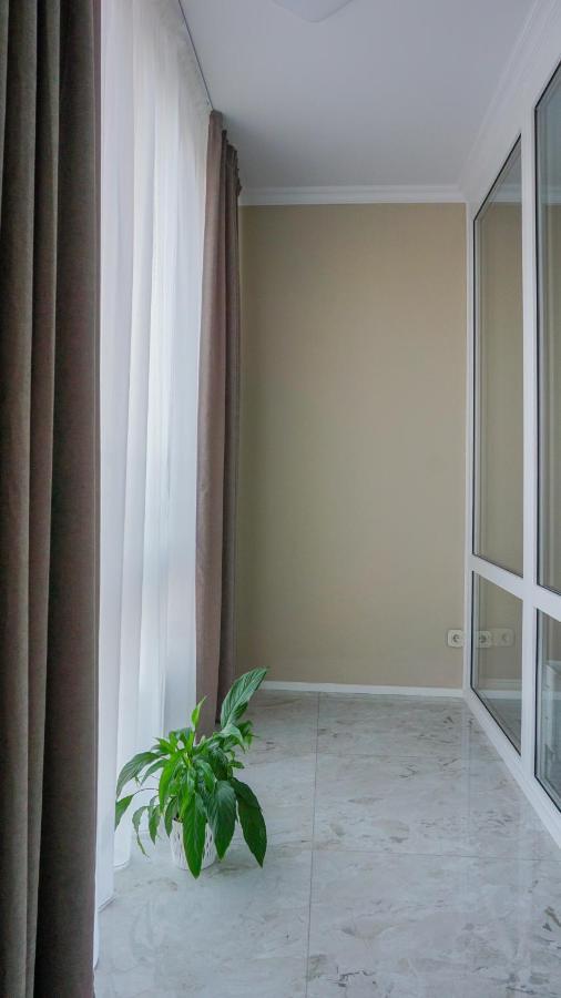Luxury Apartment Near Metro Station Osokorky Kiev Ngoại thất bức ảnh