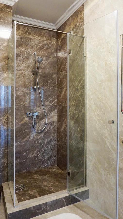 Luxury Apartment Near Metro Station Osokorky Kiev Ngoại thất bức ảnh