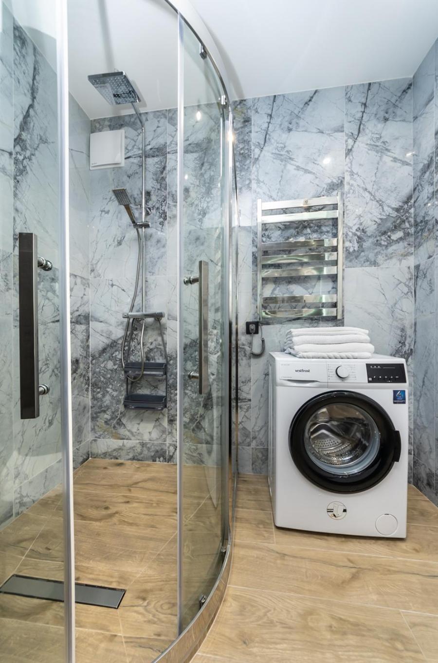 Luxury Apartment Near Metro Station Osokorky Kiev Ngoại thất bức ảnh